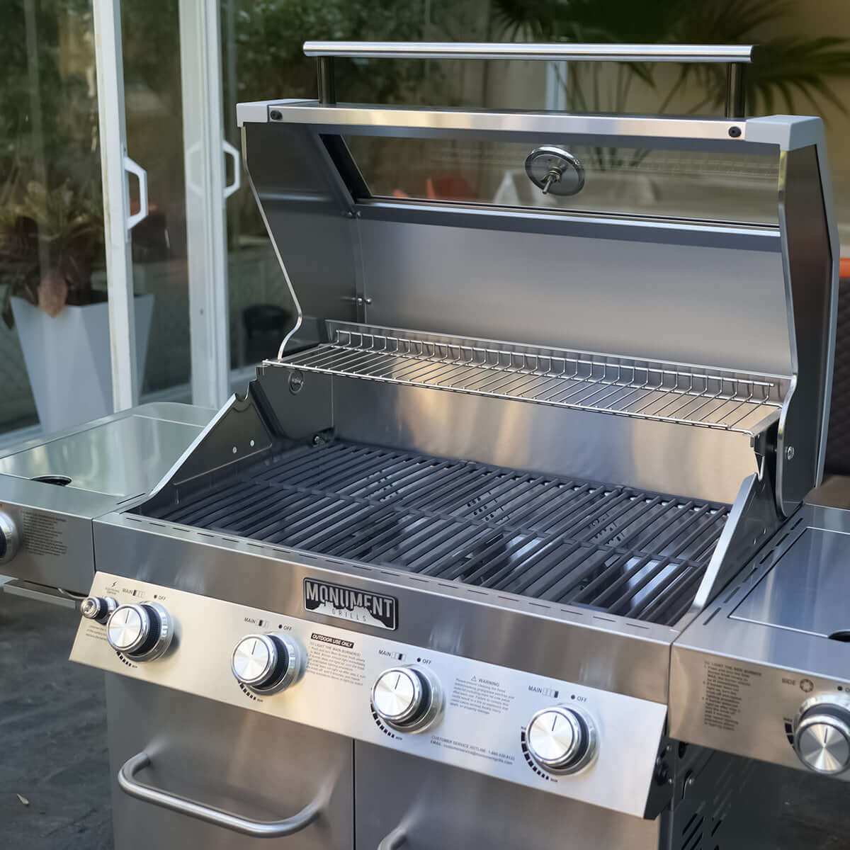 35633 | Stainless Infrared Propane Gas Grill